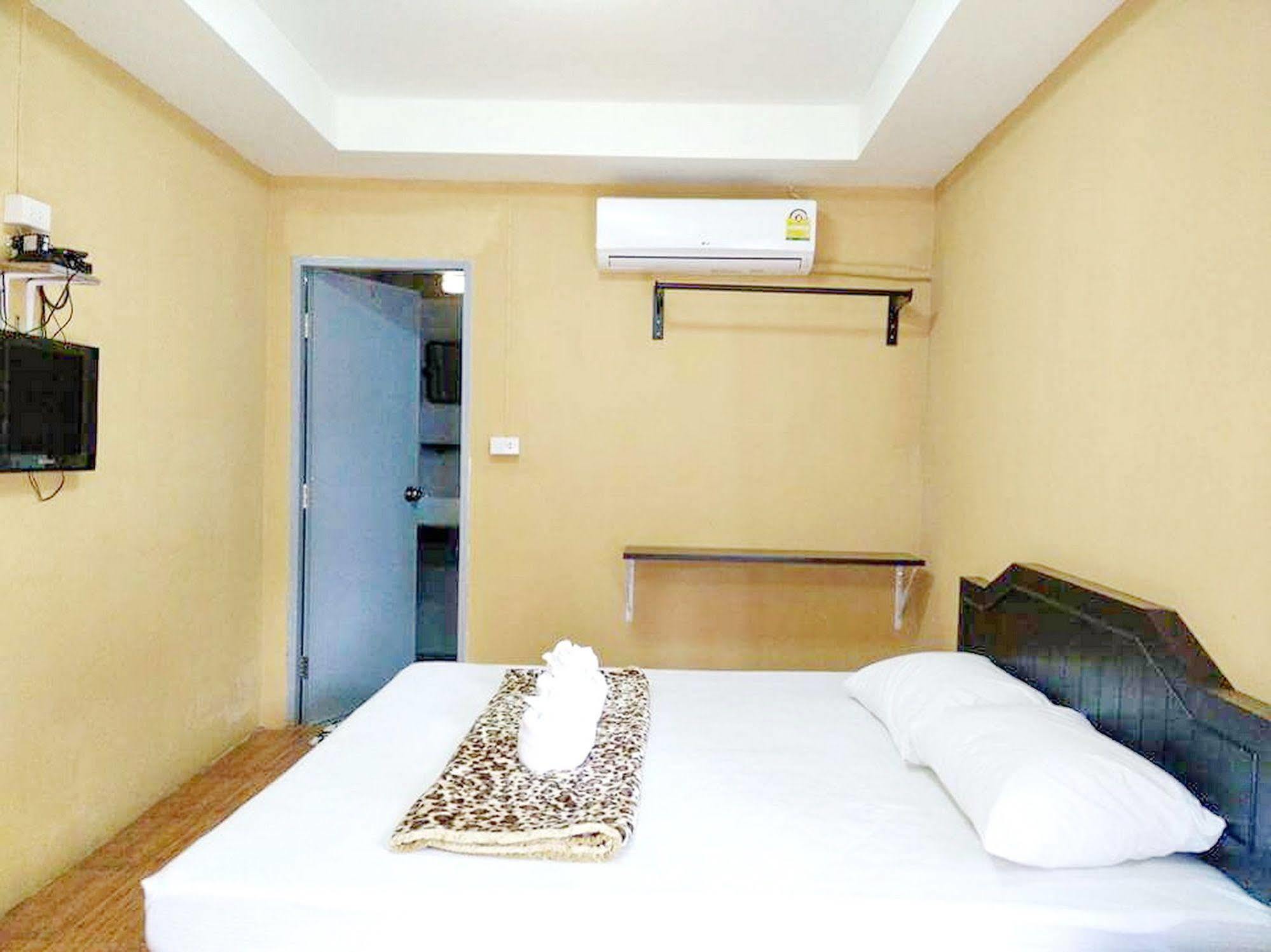Tuk Tuk Guesthouse Koh Chang Esterno foto