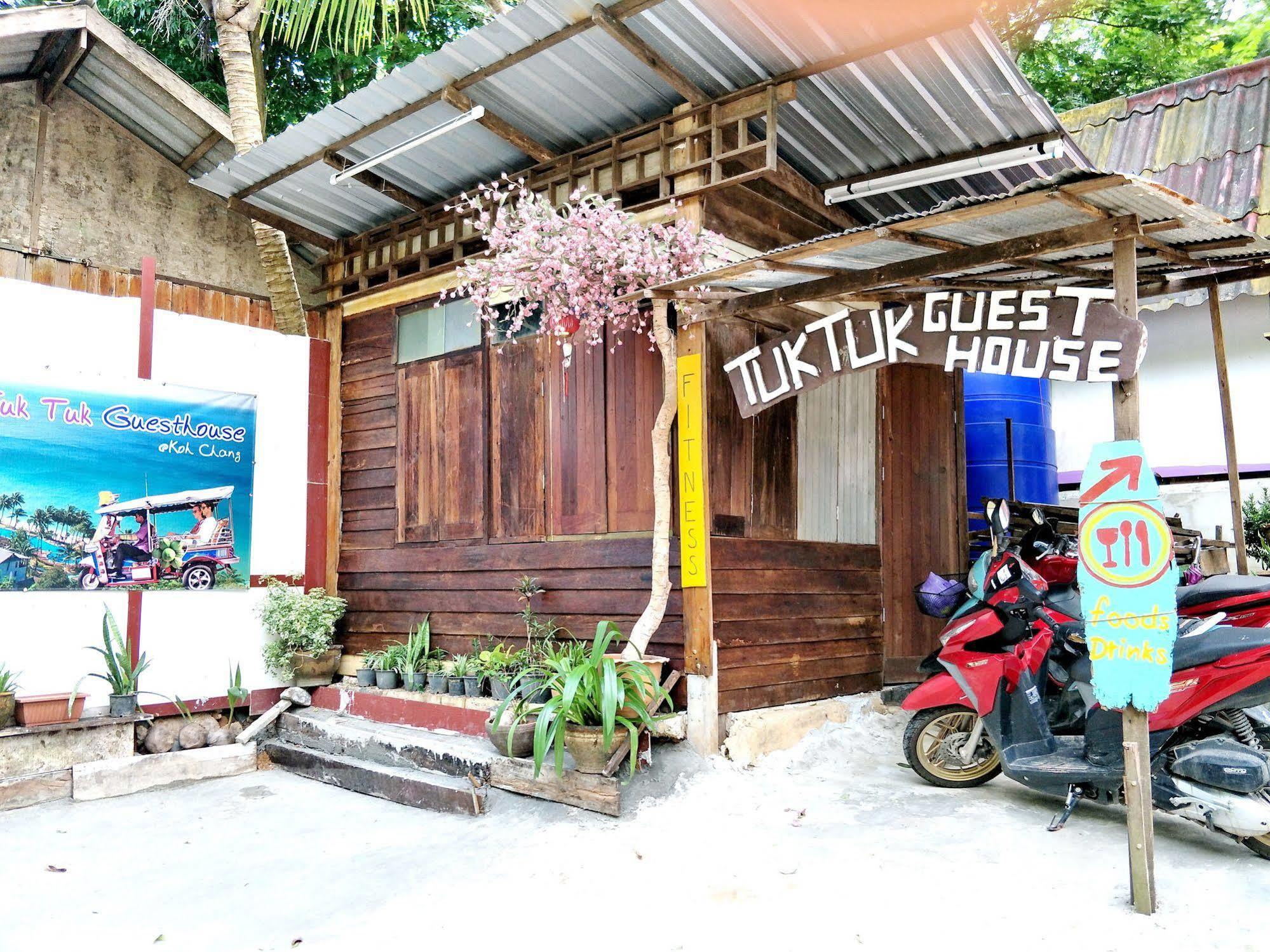 Tuk Tuk Guesthouse Koh Chang Esterno foto