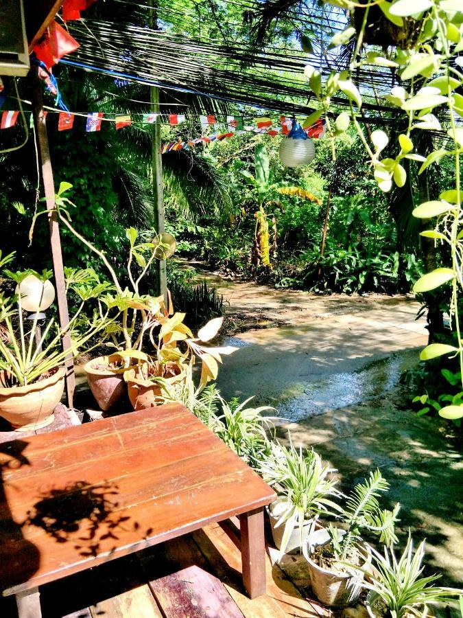 Tuk Tuk Guesthouse Koh Chang Esterno foto